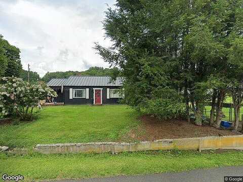 Edgewater, CEDAR BLUFF, VA 24609