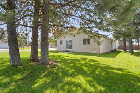 Pinecrest, CHENEY, WA 99004