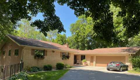 Shore, DETROIT LAKES, MN 56501