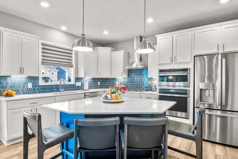 Arklow, ROSEMOUNT, MN 55068