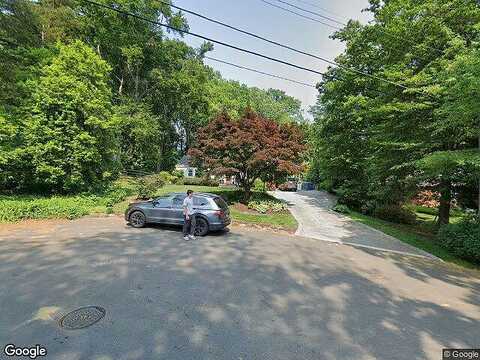 Georges, FALLS CHURCH, VA 22044