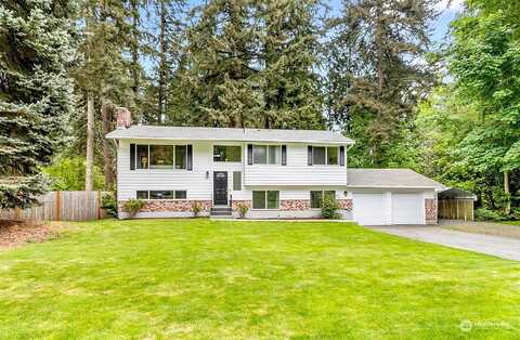1St, EVERETT, WA 98208