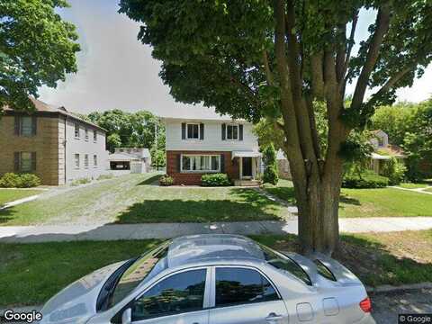 92Nd, MILWAUKEE, WI 53222