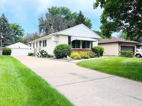 Leone, SAINT PAUL, MN 55106