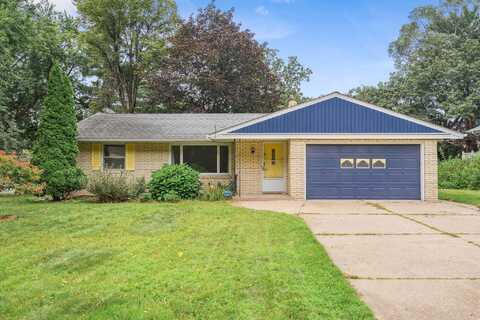 English, SAINT PAUL, MN 55106