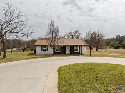 Deb Lynn, LAMPASAS, TX 76550