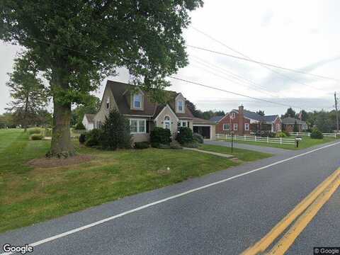 Lawn, PALMYRA, PA 17078