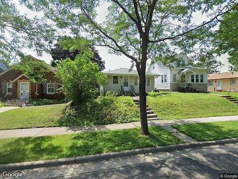 Cottage, SAINT PAUL, MN 55106