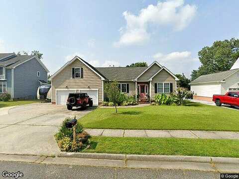 Kendra, CHESAPEAKE, VA 23322
