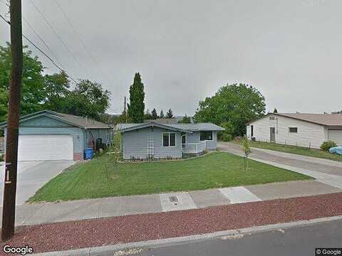 12Th, THE DALLES, OR 97058