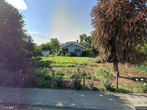 9Th, THE DALLES, OR 97058