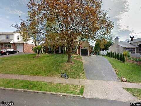 Sue Ellen, HAVERTOWN, PA 19083