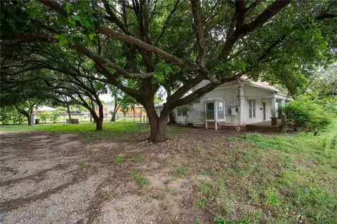 3Rd, Mc Gregor, TX 76657