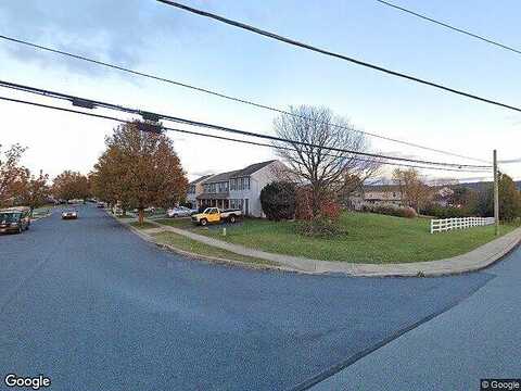 Ashley, MARIETTA, PA 17547