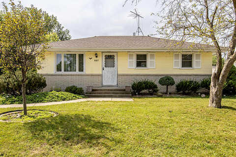 Norwich, MILWAUKEE, WI 53220