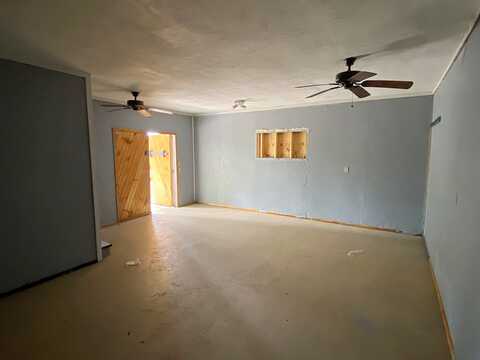 289Th, CROSS CITY, FL 32628