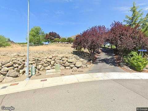 78Th, YAKIMA, WA 98908