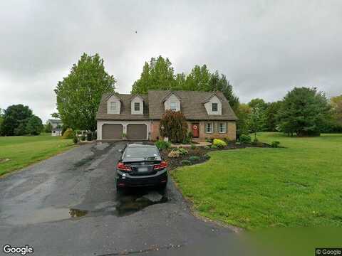 Lori, MERTZTOWN, PA 19539