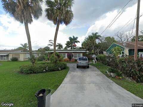 28Th, PALM CITY, FL 34990