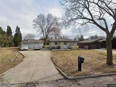 Melinda, MILWAUKEE, WI 53221