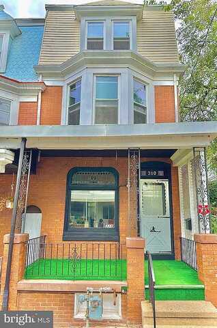 17 1/2, READING, PA 19602