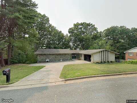 Pinehurst, STAUNTON, VA 24401