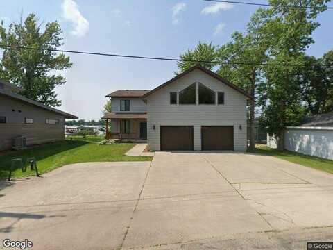Ravenswood Beach, DETROIT LAKES, MN 56501