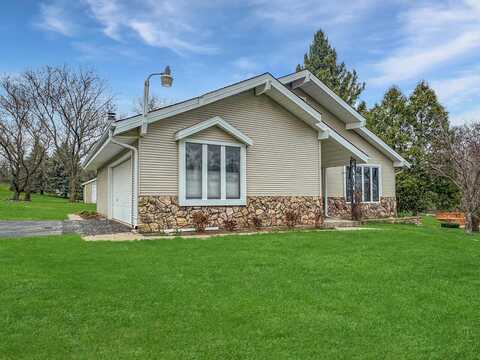 Copperhead, ELKHORN, WI 53121
