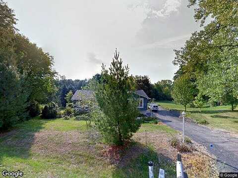Maple Hill, WAUKESHA, WI 53189