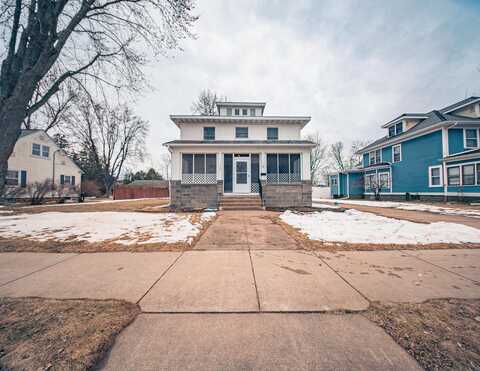 8Th, WISCONSIN RAPIDS, WI 54494