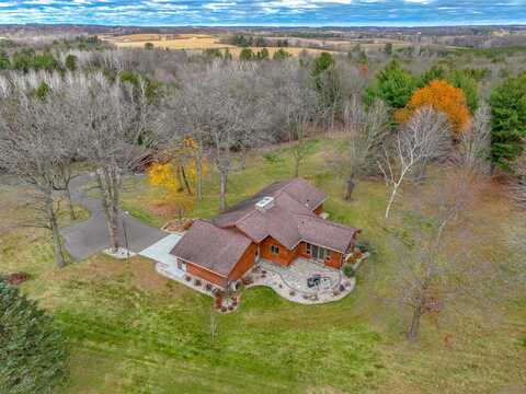 Sandpiper, WOODVILLE, WI 54028