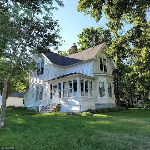 Pine, RIVER FALLS, WI 54022