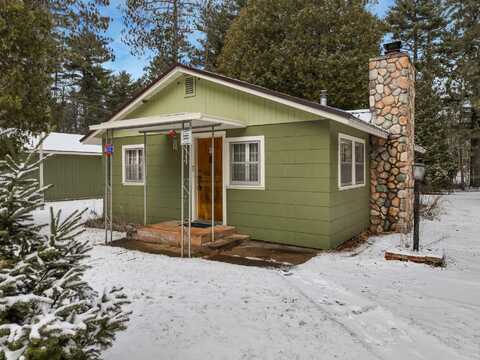 Pine, HAYWARD, WI 54843