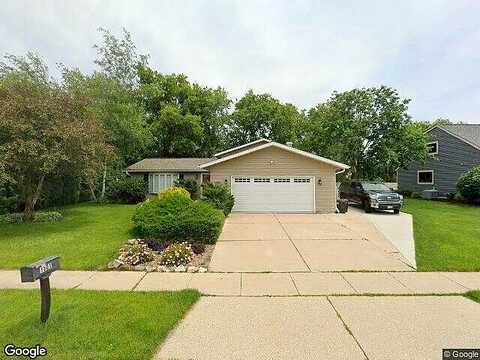 Blue Dahlia, OCONOMOWOC, WI 53066