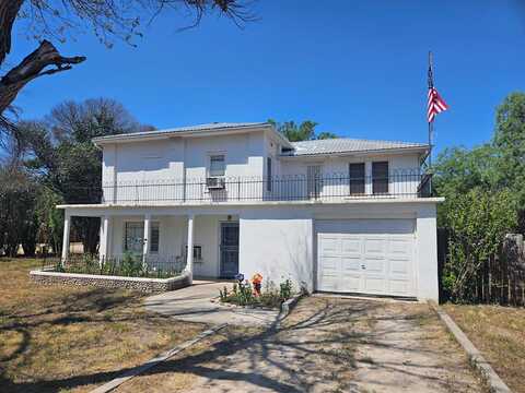 Tayloe, SONORA, TX 76950