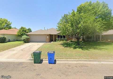 Lori, BASTROP, TX 78602