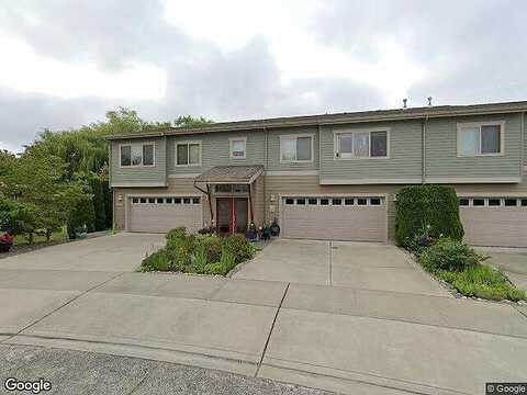 Apple, BREMERTON, WA 98310