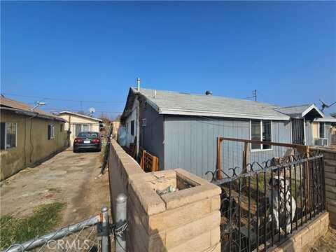 Feliz, BAKERSFIELD, CA 93307
