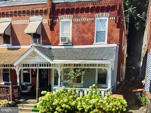 Walnut, CHESTER, PA 19013