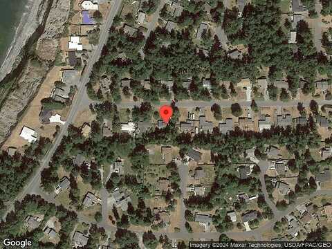 Pine Wood, OAK HARBOR, WA 98277