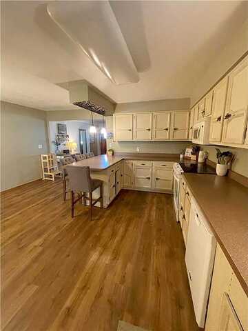 Benson, MONTEVIDEO, MN 56265