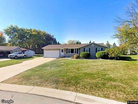 Circle, MENASHA, WI 54952