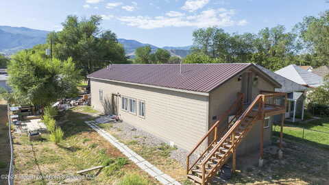 Hill, PARACHUTE, CO 81635