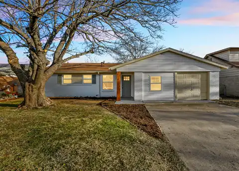 Taylor, BURLESON, TX 76028