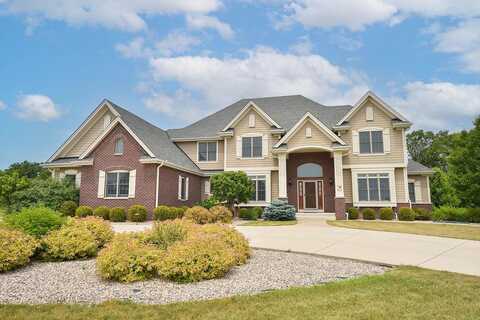 Saddlebrook, MEQUON, WI 53097