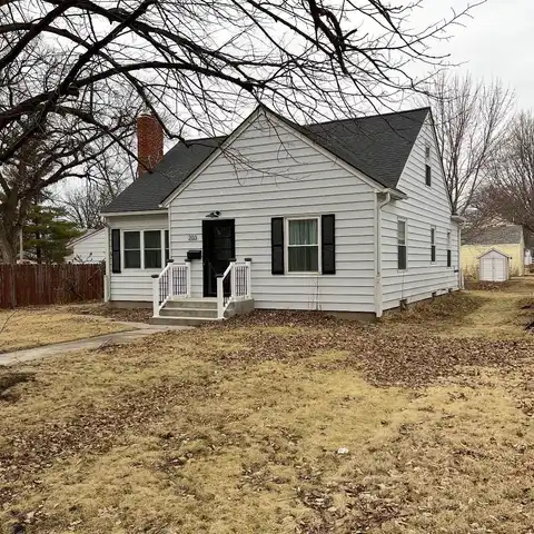 1St, MORRIS, MN 56267