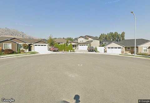 Skylar, WENATCHEE, WA 98801