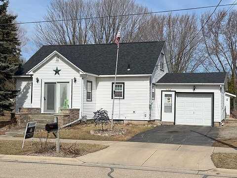 Pine, GILLETT, WI 54124