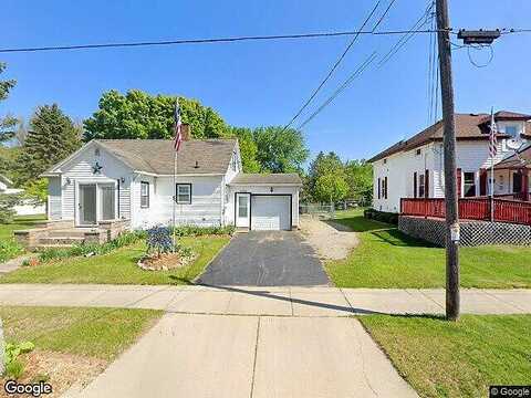 Pine, GILLETT, WI 54124