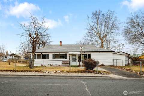 Plum, MOSES LAKE, WA 98837
